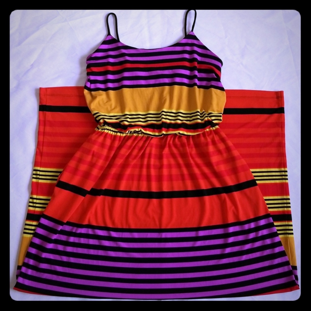 Valerie Bertinelli Spaghetti-strapped Maxi Dress